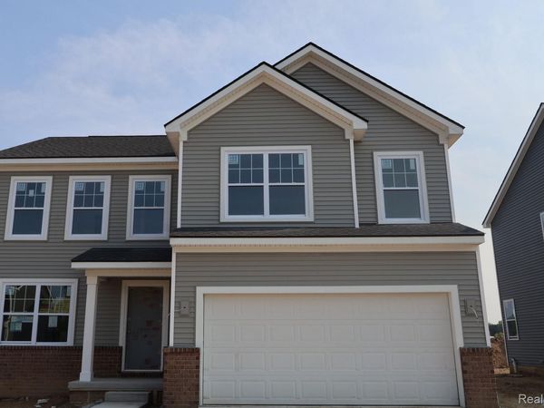 4125 Sedgeview Circle, Howell Township, Mi 48843