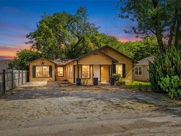 403 Marshall Street, Sanger, TX 76266