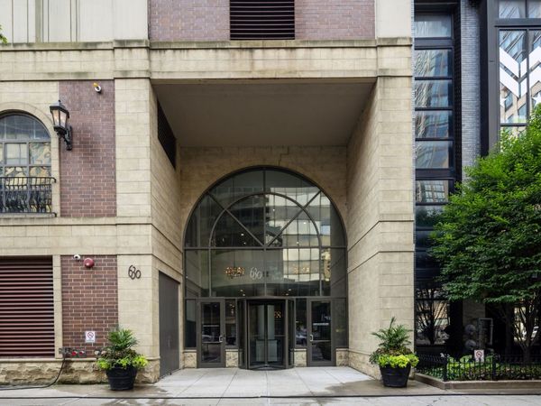 630 N State Street , Unit 2202, Chicago, IL 60654