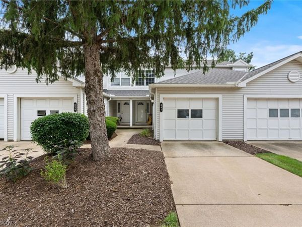 841 Overlook Ridge Drive, Cleveland, OH 44109