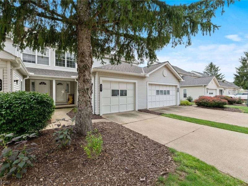 841 Overlook Ridge Drive, Cleveland, OH 44109 Photo 26