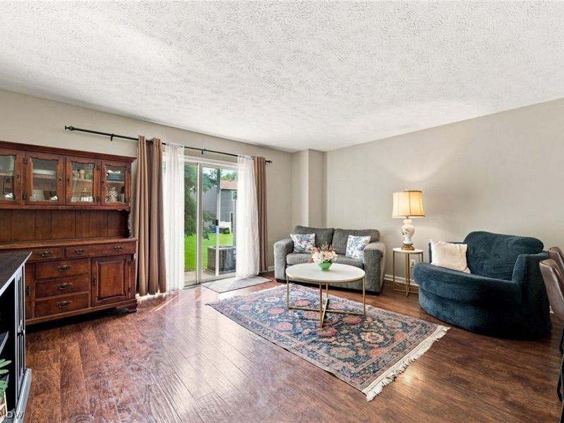 841 Overlook Ridge Drive, Cleveland, OH 44109 Photo 4