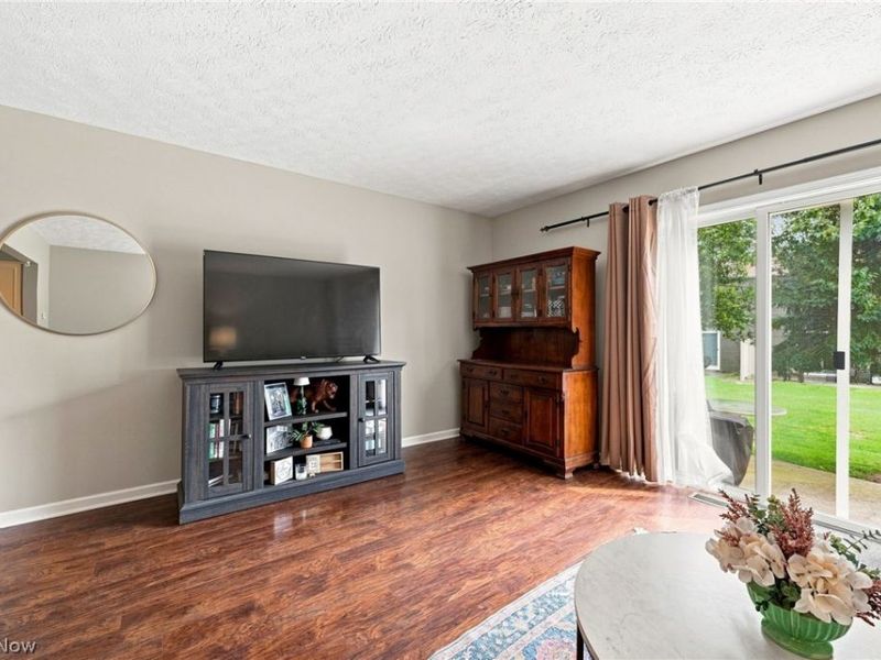 841 Overlook Ridge Drive, Cleveland, OH 44109 Photo 5