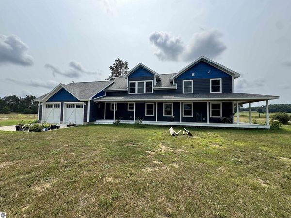 22015 Benton Road, Mesick, MI 49668