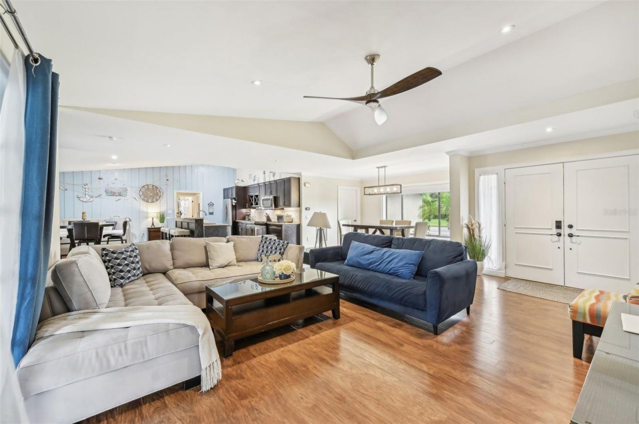 6106 45th Street W, Bradenton, FL 34210 Photo