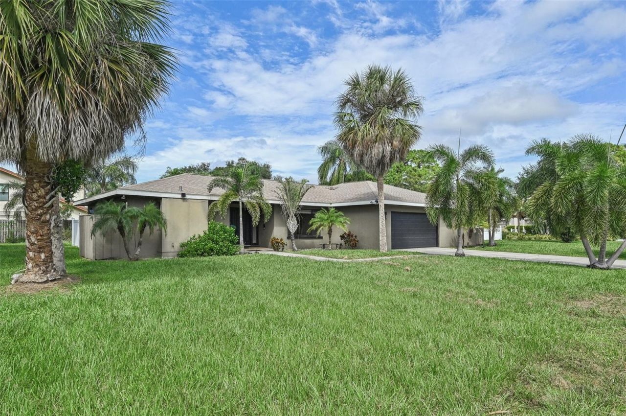 6106 45th Street W, Bradenton, FL 34210 Photo