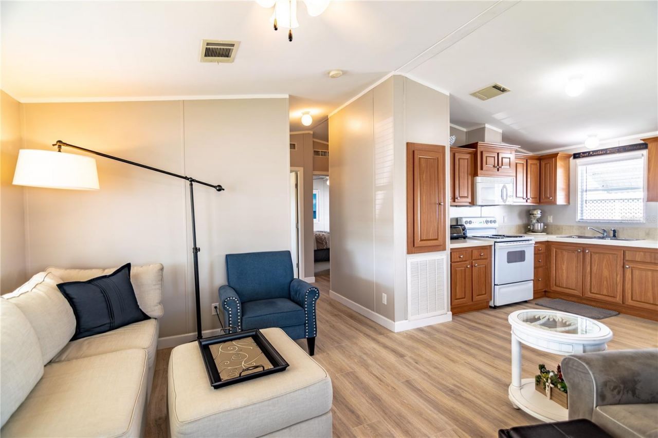 8320 Riverside Drive , Unit B, Punta Gorda, FL 33982 Photo
