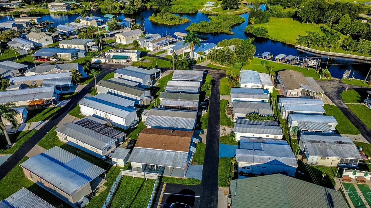 8320 Riverside Drive , Unit B, Punta Gorda, FL 33982 Photo