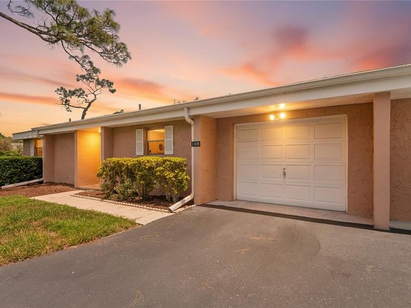 1520 PALMER COURT , PALM HARBOR, FL 34685