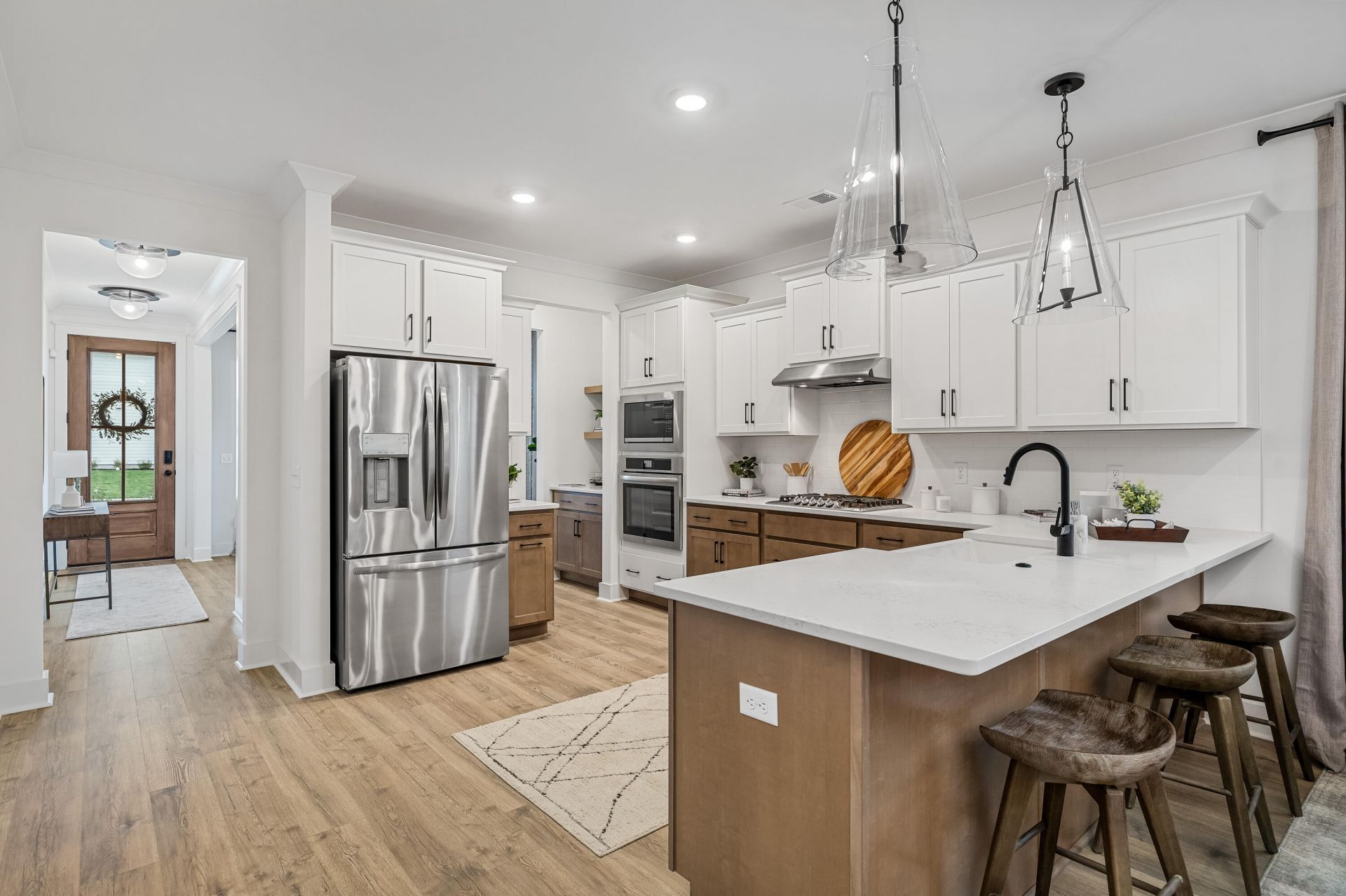 182 Cantona Drive Photo 14