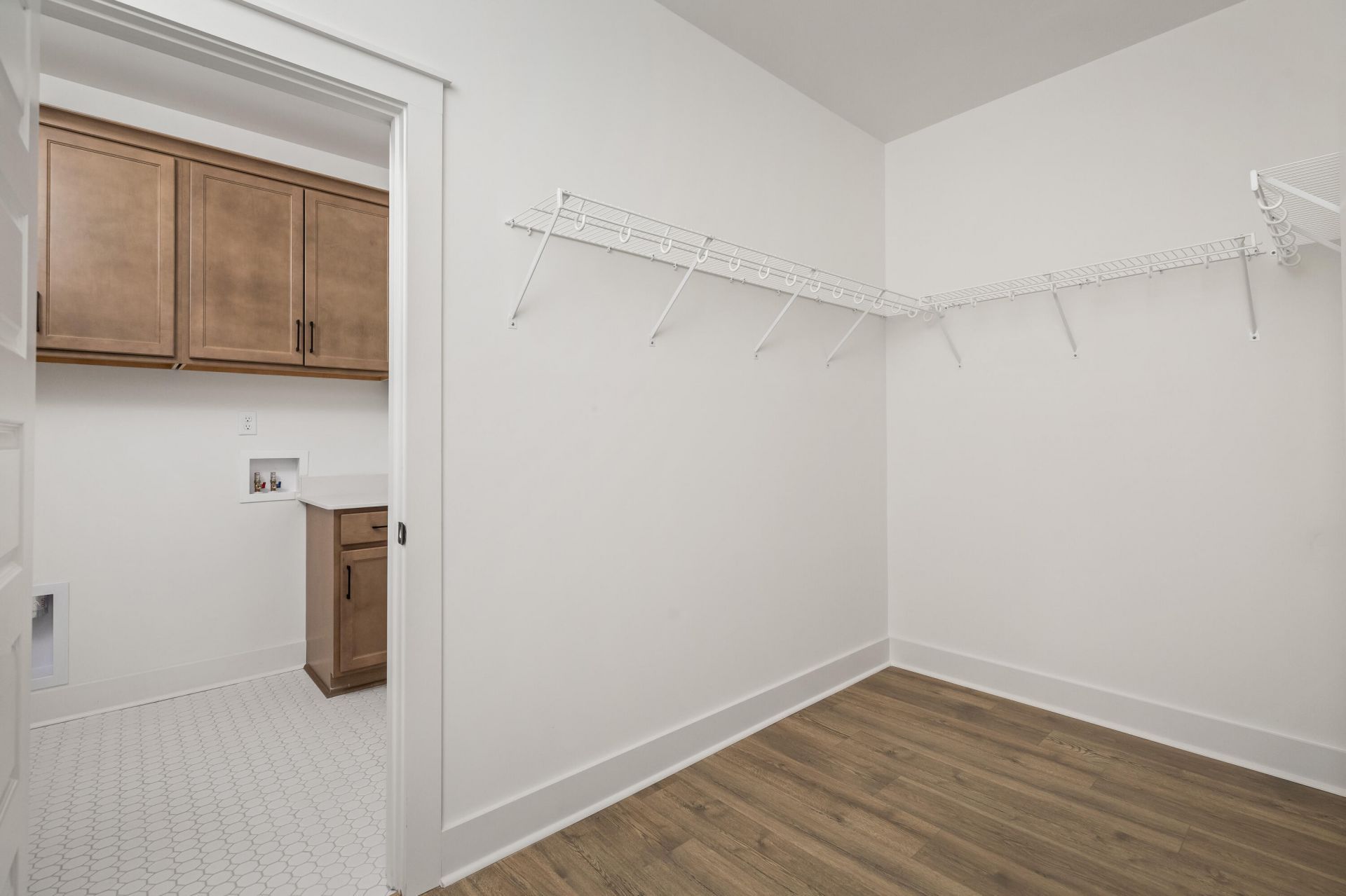 182 Cantona Drive Photo 30