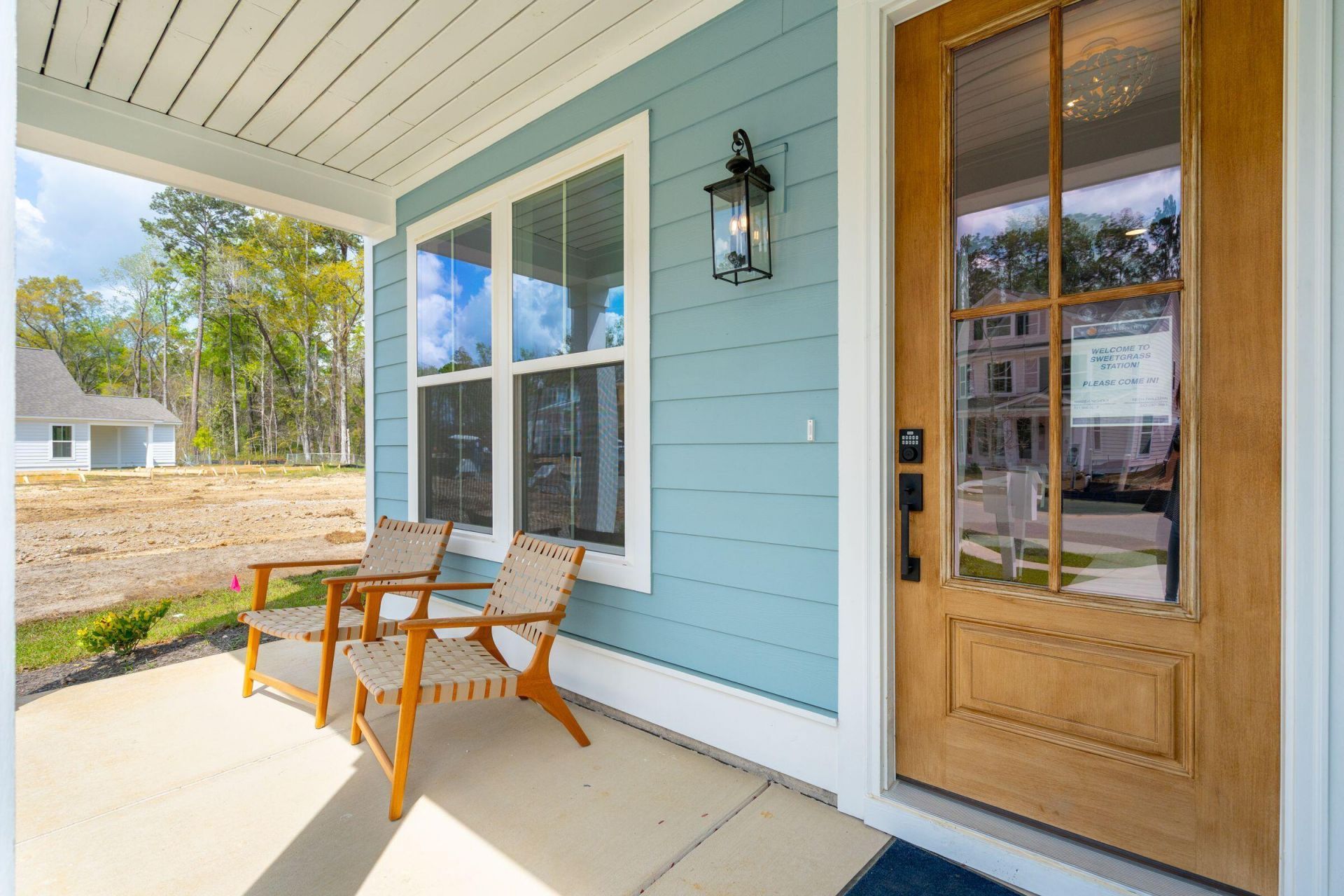 182 Cantona Drive Photo 4