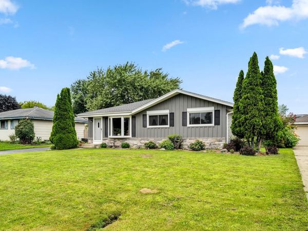 2710 6 Mile ROAD, Racine, WI 53402
