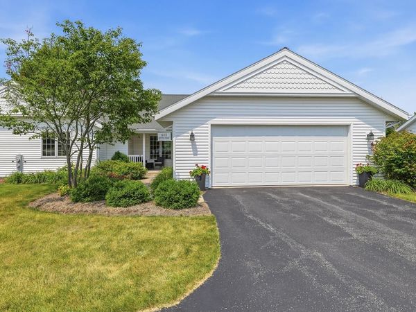 613 Otto LANE, Elkhart Lake, WI 53020