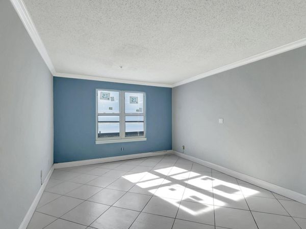 2301 N CONGRESS Avenue, Unit 23, Boynton Beach, FL 33426