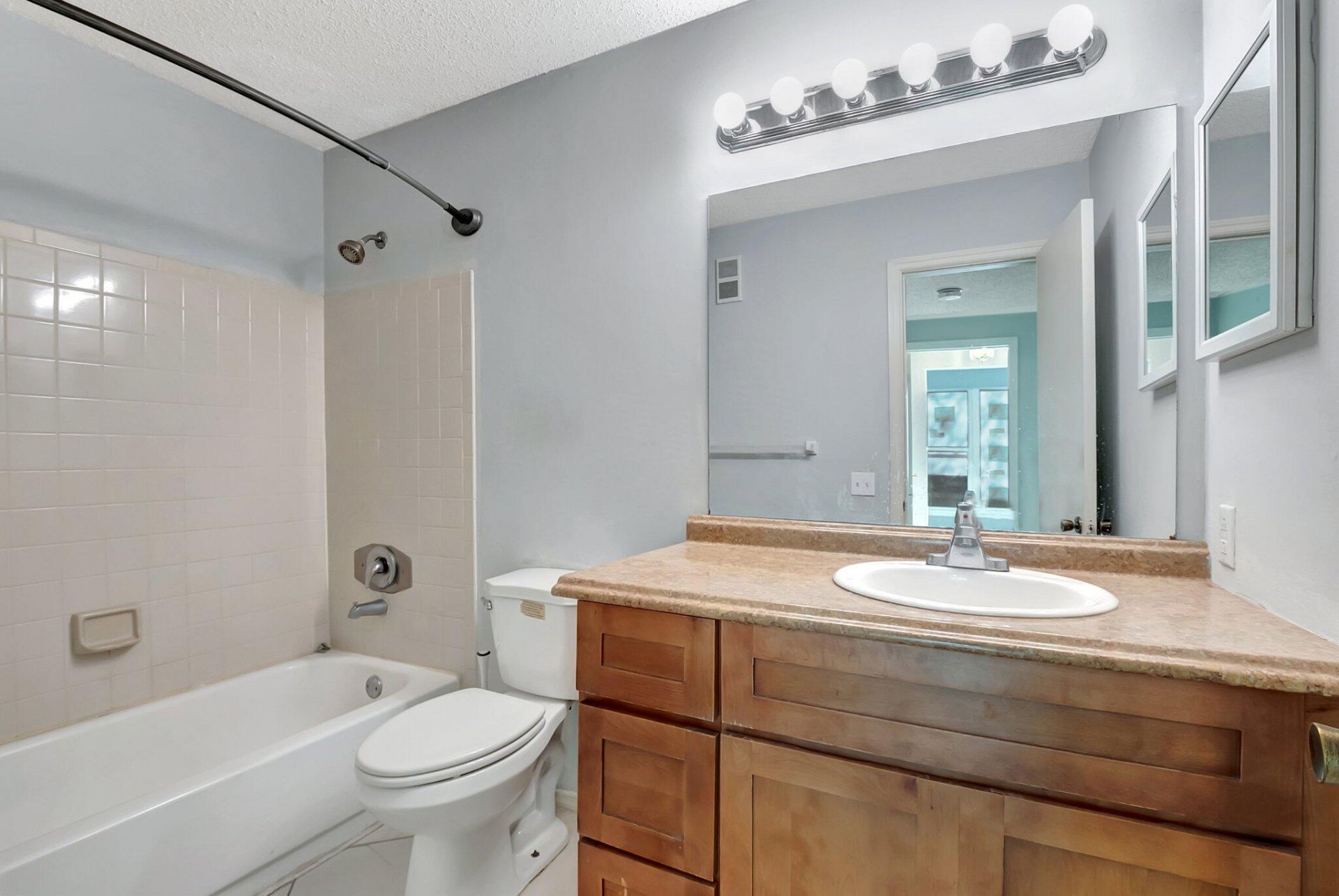 2301 N Congress Avenue, Unit 23, Boynton Beach, FL 33426 Photo