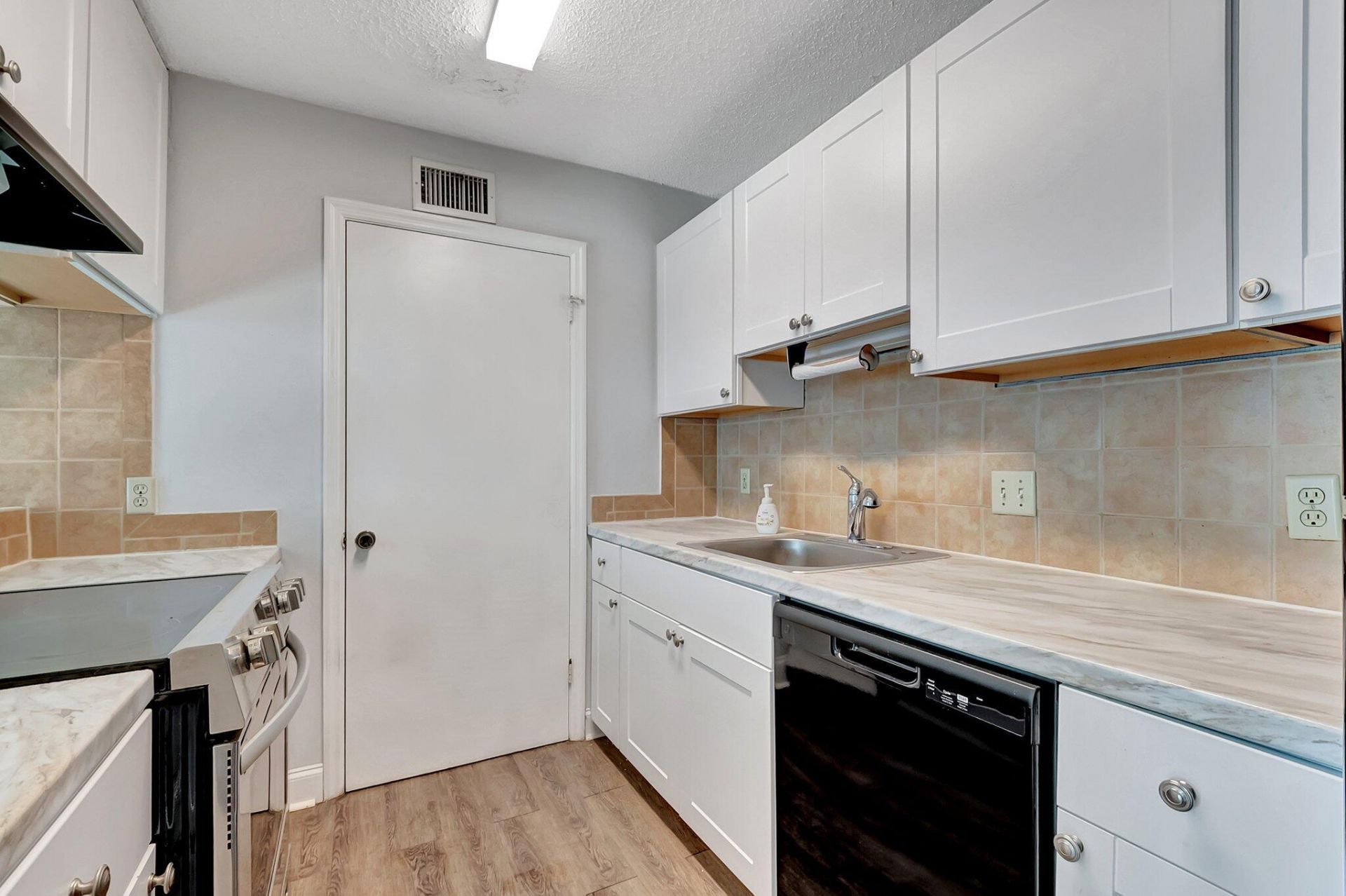 2301 N Congress Avenue, Unit 23, Boynton Beach, FL 33426 Photo