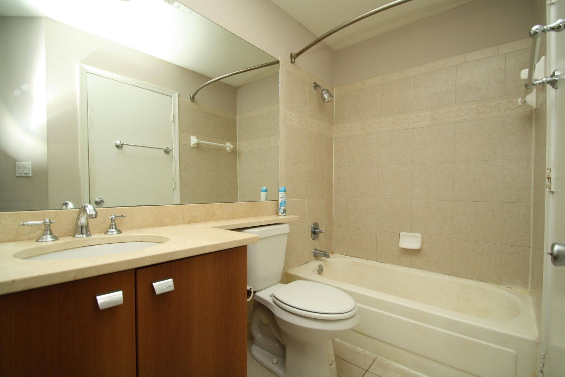 1000 Crystal Way, Unit F, Delray Beach, FL 33444 Photo