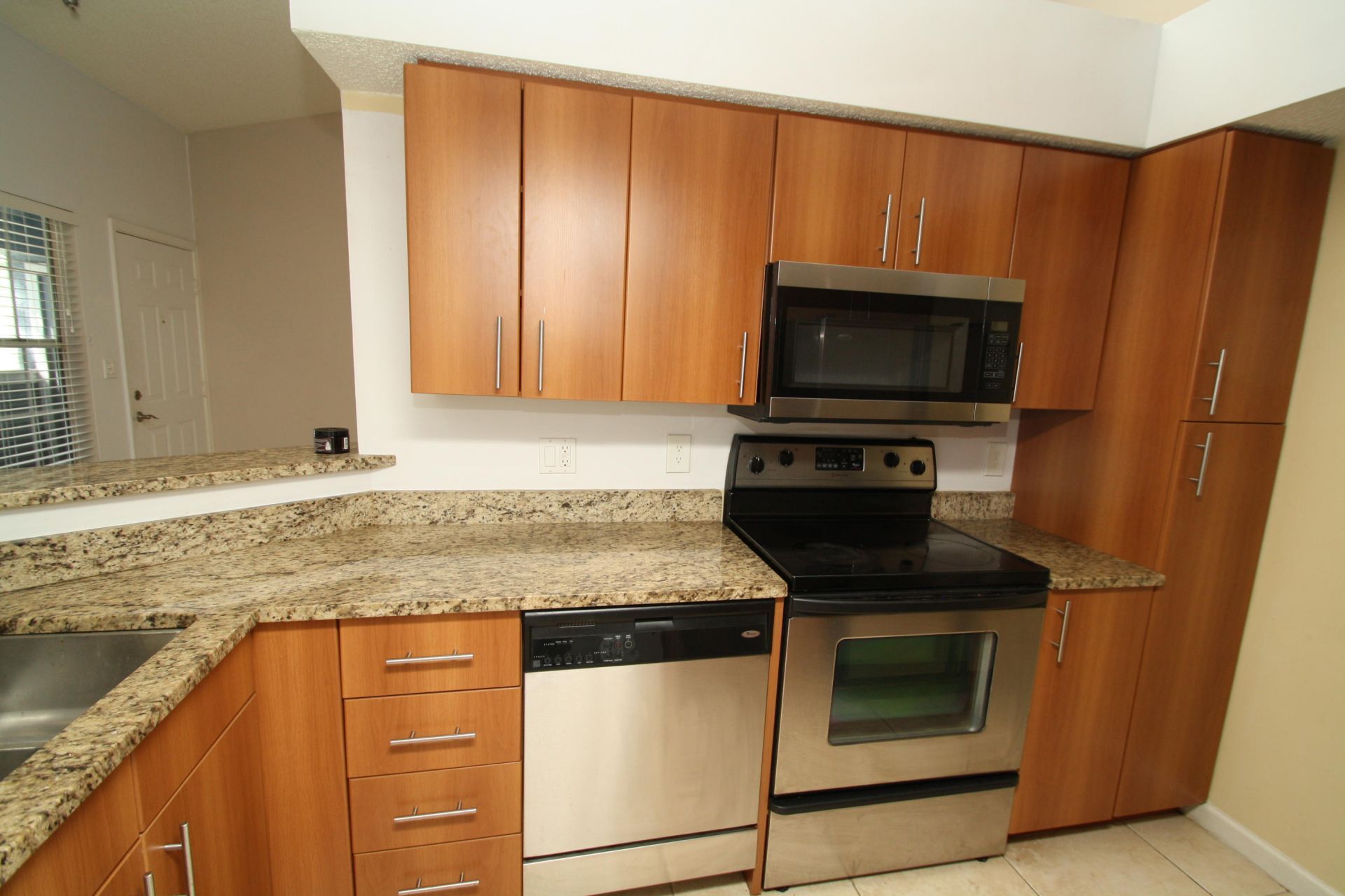 1000 Crystal Way, Unit F, Delray Beach, FL 33444 Photo