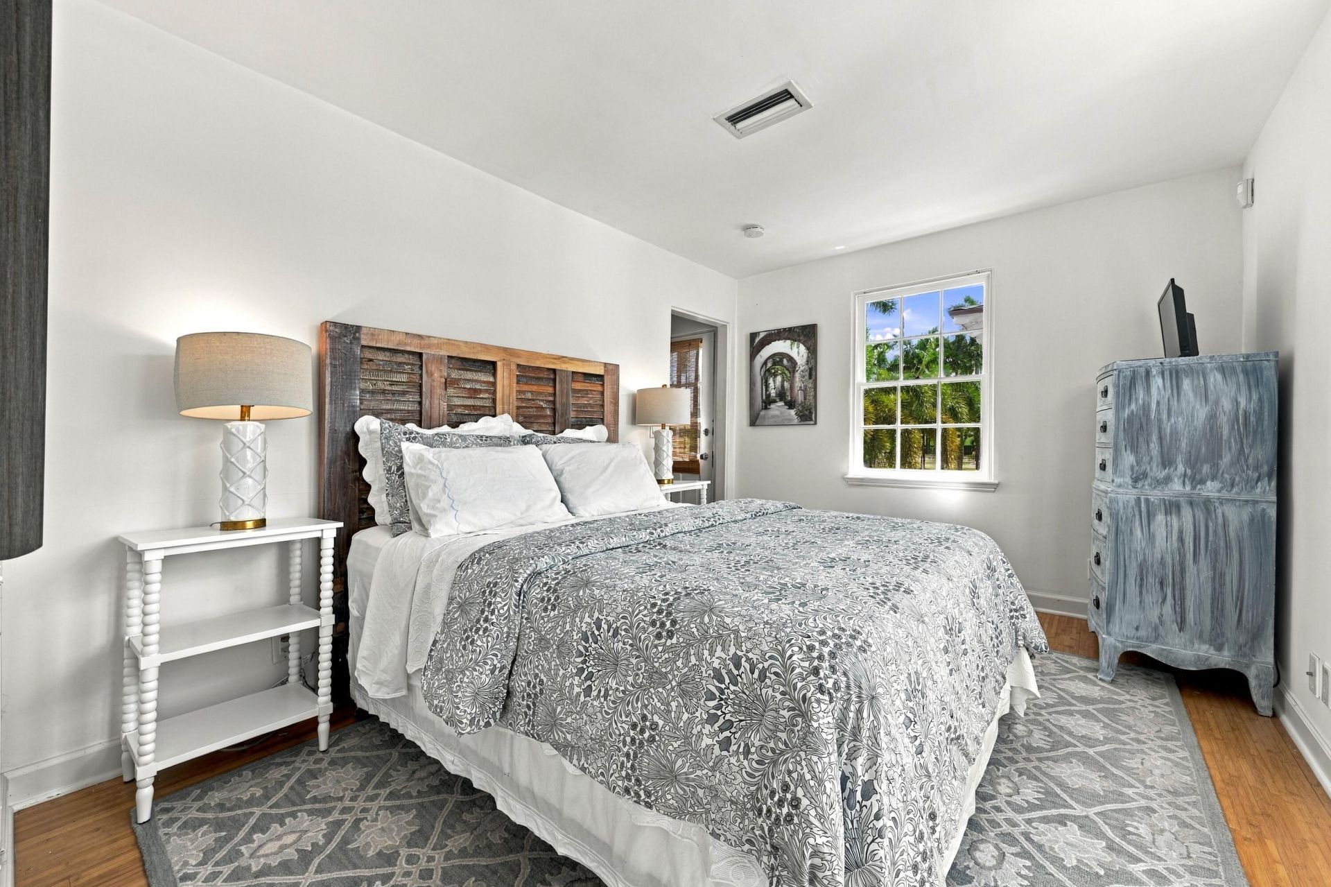 229 Pendleton Avenue, Palm Beach, FL 33480 Photo