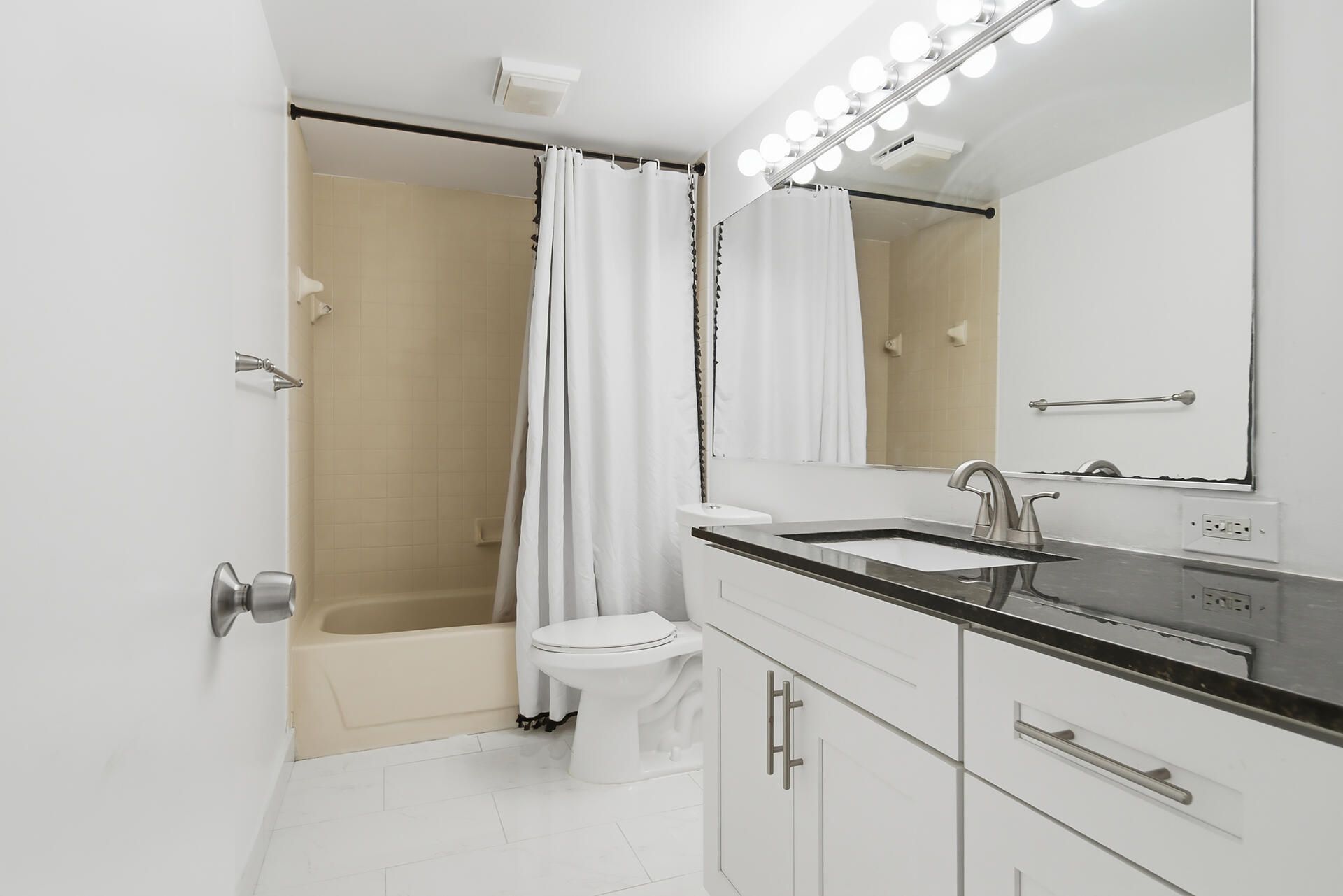 7224 72nd Way, West Palm Beach, FL 33407 Photo