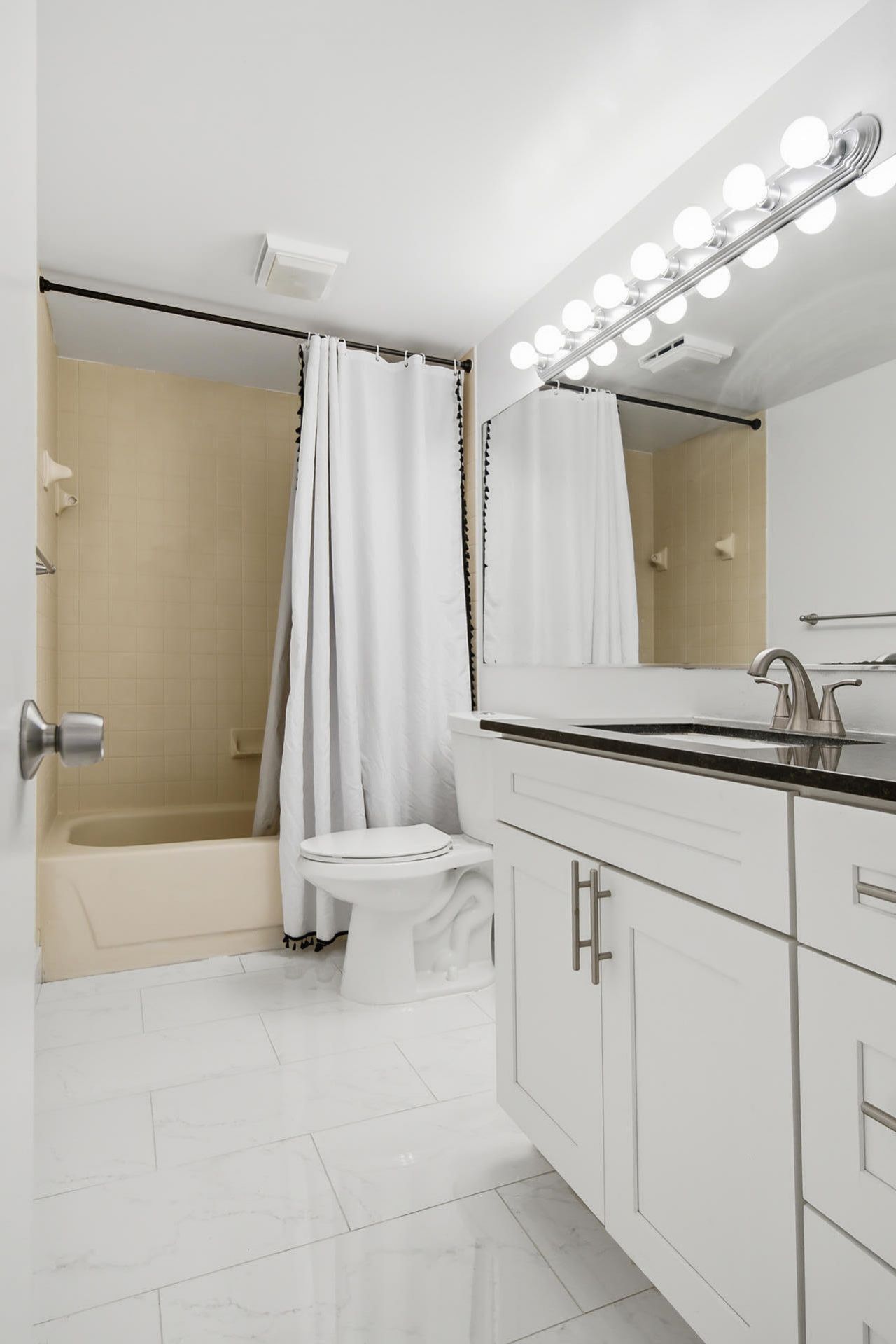 7224 72nd Way, West Palm Beach, FL 33407 Photo