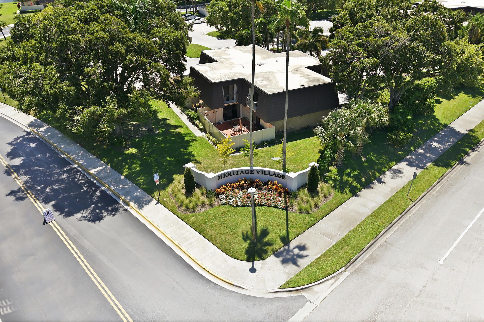 7224 72nd Way, West Palm Beach, FL 33407 Photo