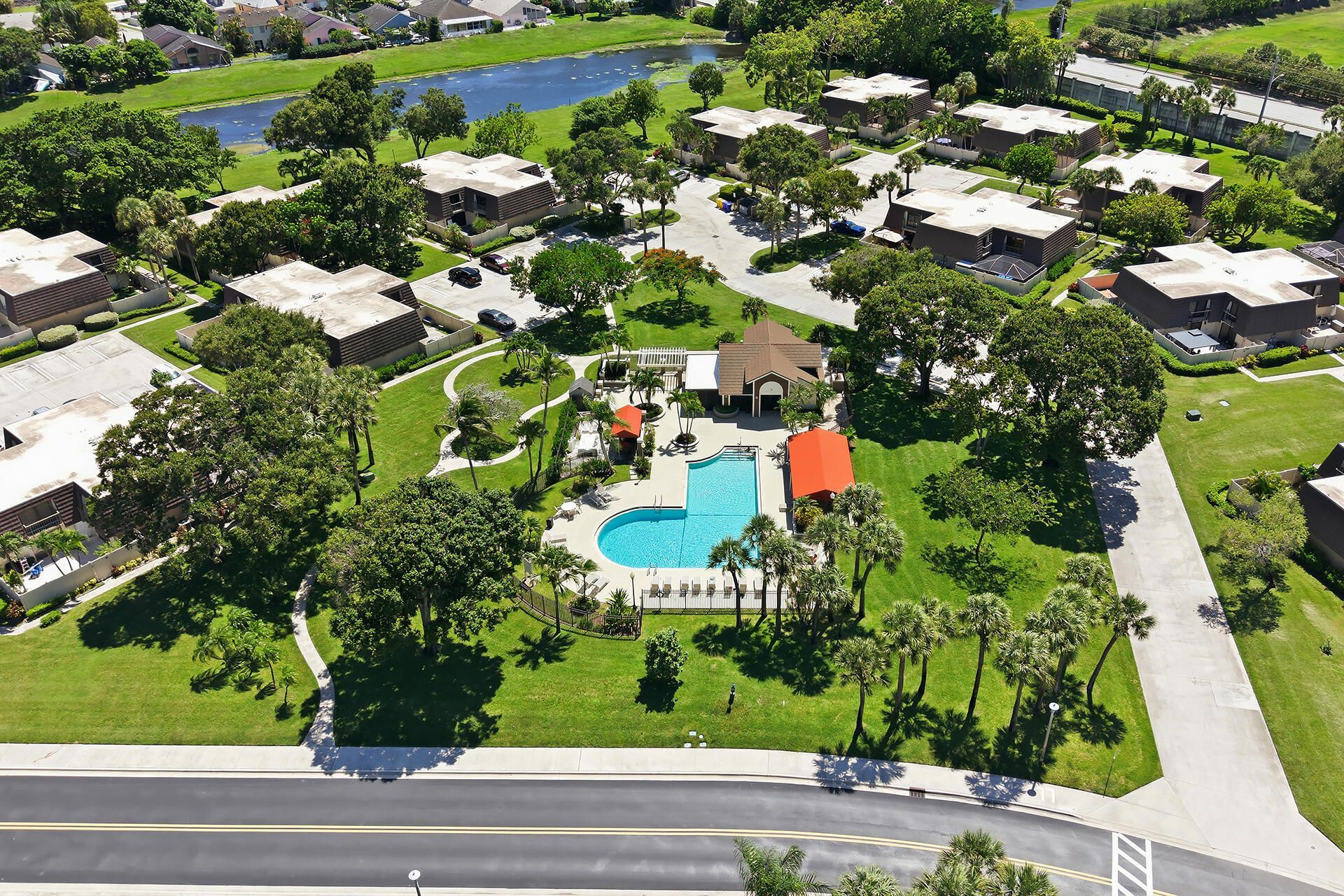 7224 72nd Way, West Palm Beach, FL 33407 Photo