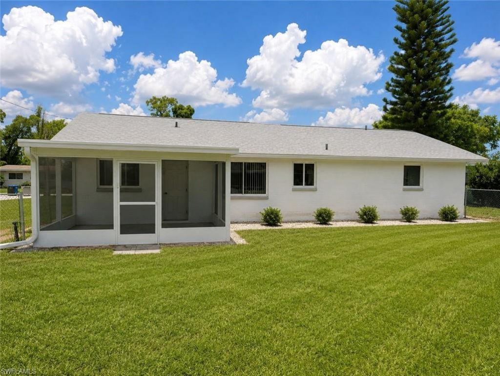 2137 Gorham Ave, Fort Myers, FL 33907 Photo