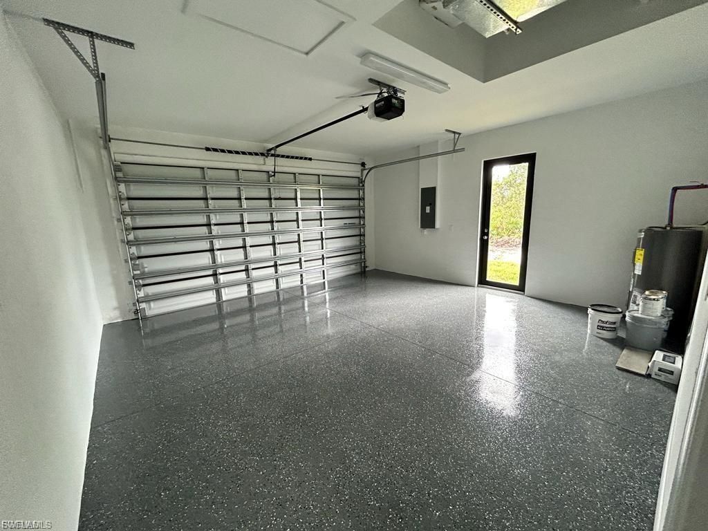 4827 Everglades Blvd N, Naples, FL 34120 Photo