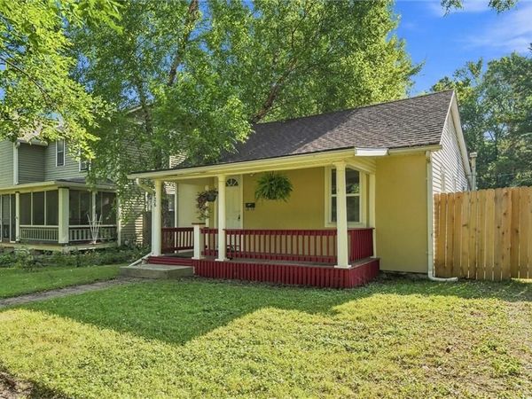 726 Alabama Street, Lawrence, KS 66044