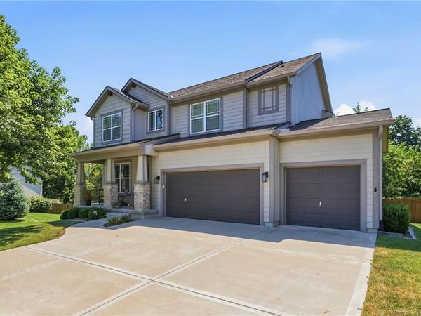23313 W 52nd Terrace, Shawnee, KS 66226