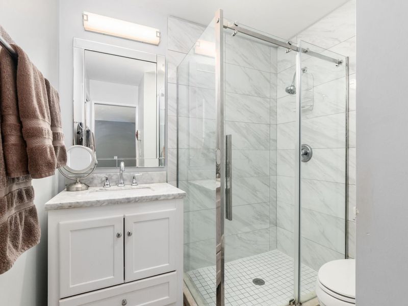 1514 Lafayette Drive, Unit 1514A, Columbus, OH 43220 Photo 22