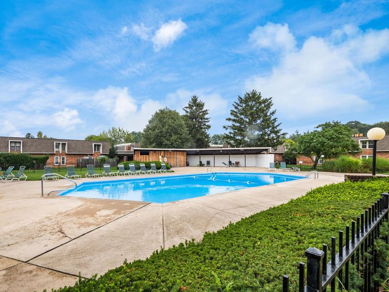 1514 Lafayette Drive, Unit 1514A, Columbus, OH 43220 Photo 34