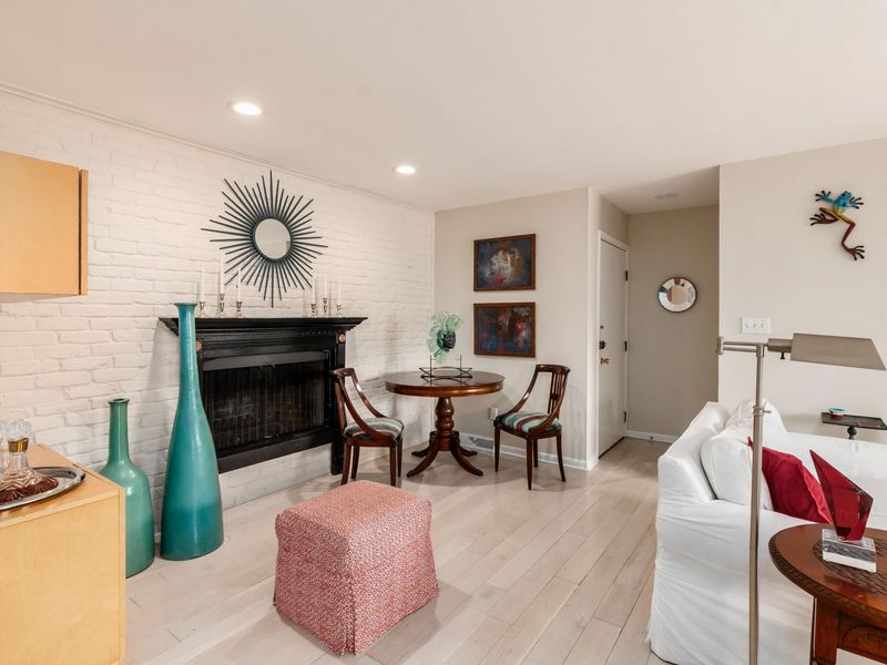 1514 Lafayette Drive, Unit 1514A, Columbus, OH 43220 Photo 7