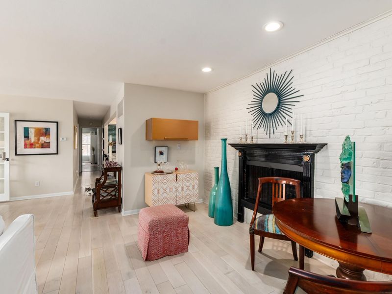 1514 Lafayette Drive, Unit 1514A, Columbus, OH 43220 Photo 8