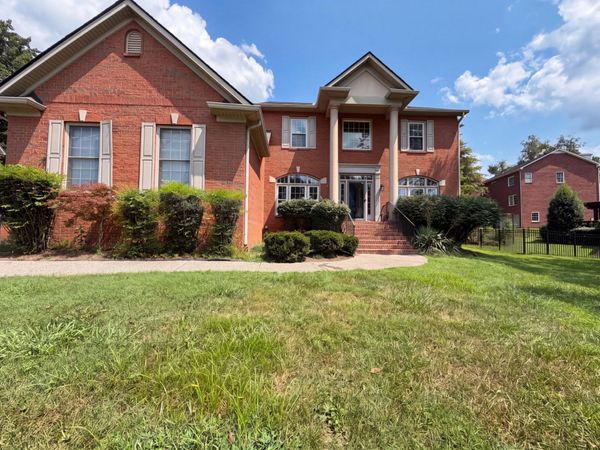 102 Shorecrest Cir , Hendersonville, TN 37075