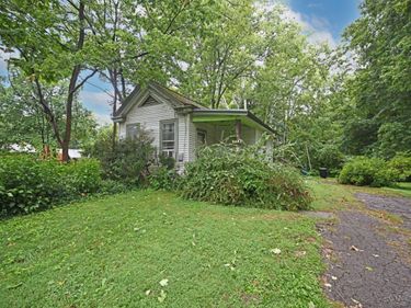 1621 Raglan Street, Cincinnati, OH 45230