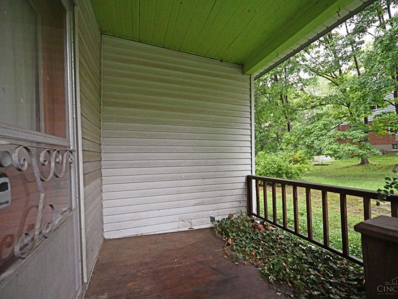 1621 Raglan Street, Cincinnati, OH 45230 Photo 5