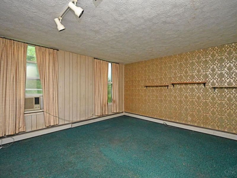 1621 Raglan Street, Cincinnati, OH 45230 Photo 8