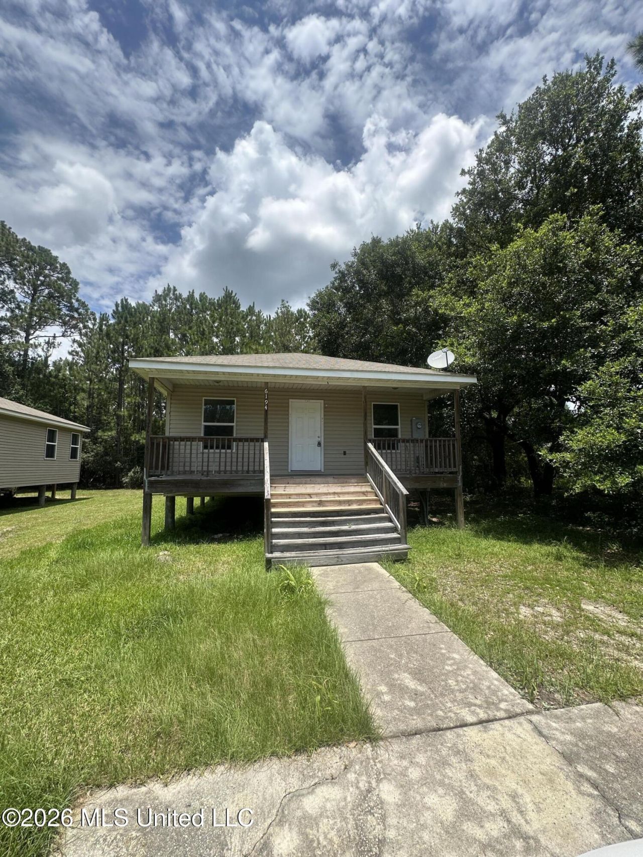 6194 E Ridley Street, Bay Saint Louis, MS 39520 Main Photo