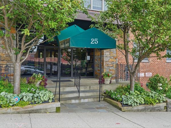 25 Franklin Avenue , Unit 6D, White Plains, NY 10601