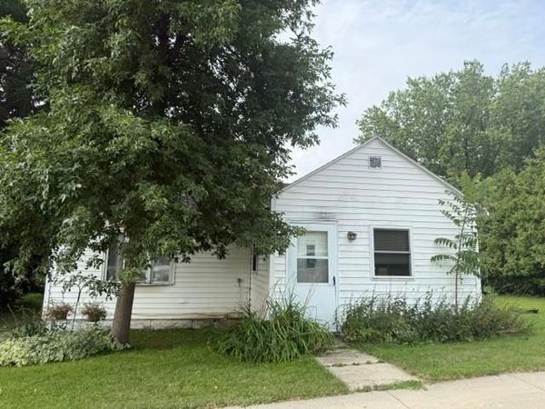 213 State Street NW, Evansville, MN 56326