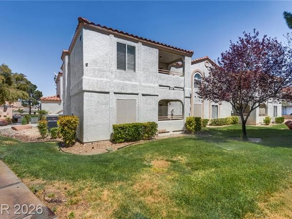 8452 Boseck Drive, Unit 130, Las Vegas, NV 89145