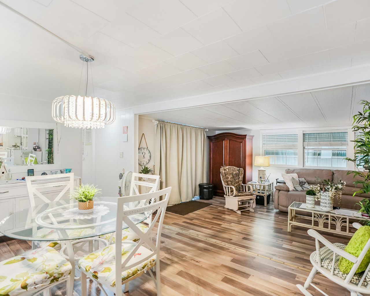 8500 SW 18th Place, Davie, FL 33324 Photo