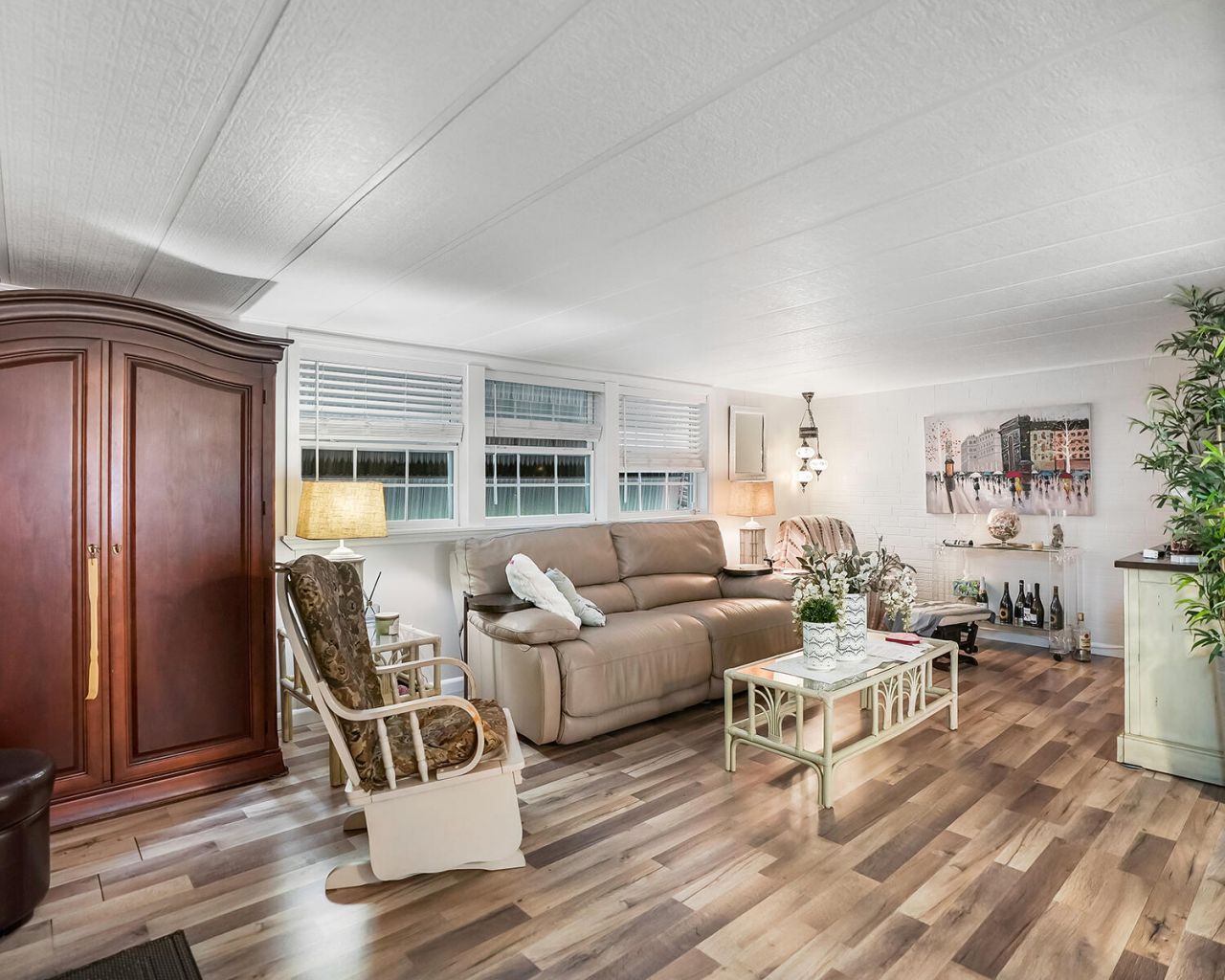 8500 SW 18th Place, Davie, FL 33324 Photo