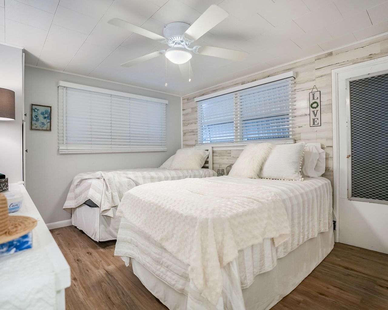8500 SW 18th Place, Davie, FL 33324 Photo