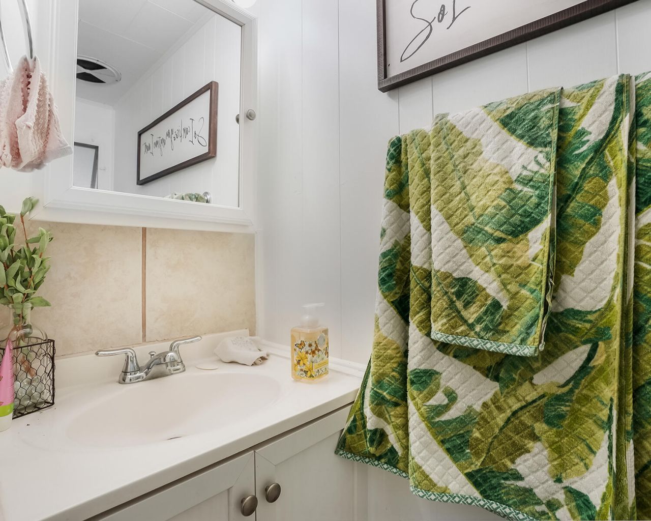 8500 SW 18th Place, Davie, FL 33324 Photo