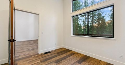 1892 Osage Circle, South Lake Tahoe, CA 96150 Photo