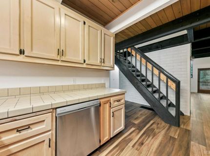 1892 Osage Circle, South Lake Tahoe, CA 96150 Photo